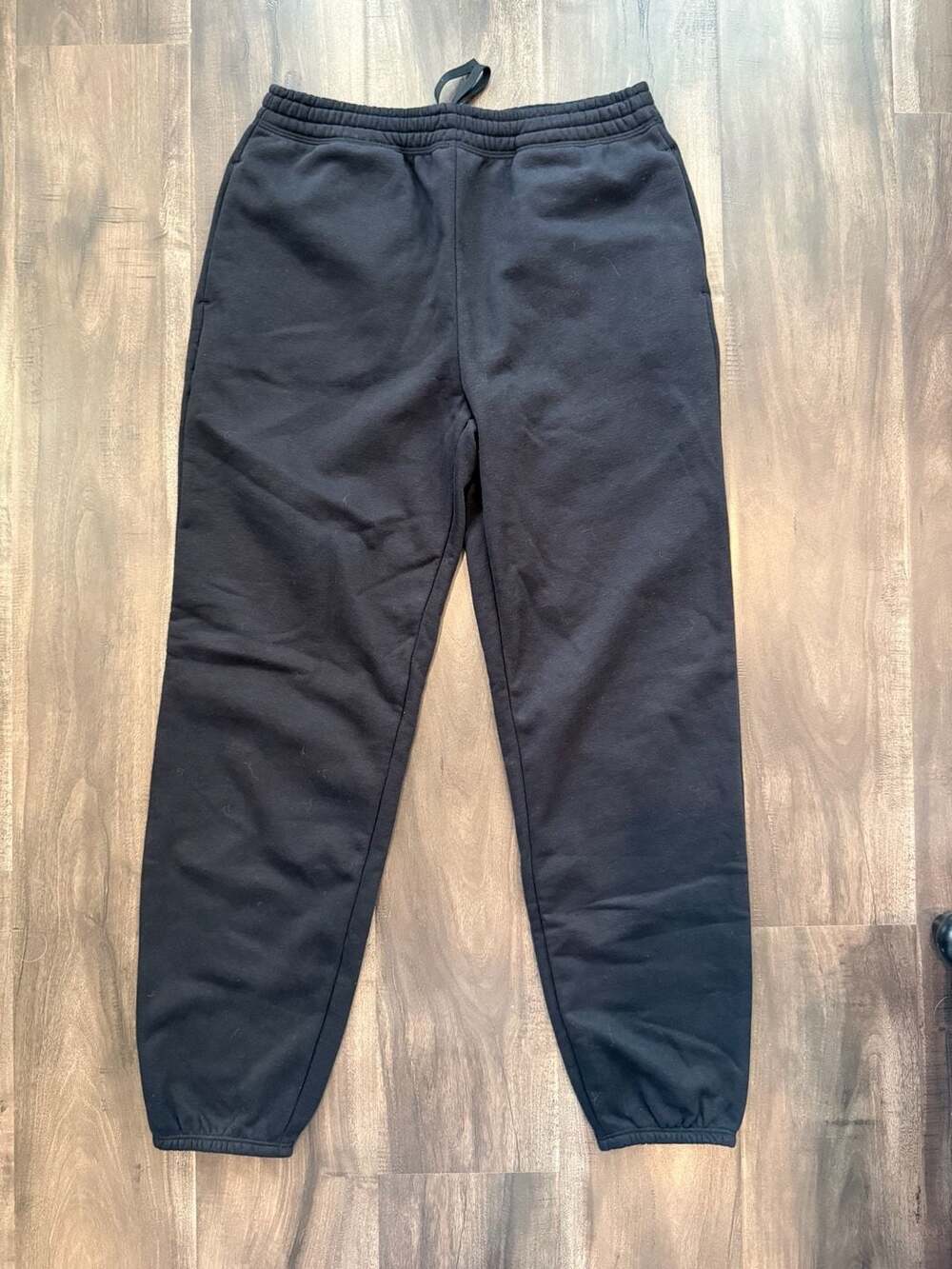 Beyond Yoga Women's Classic Fleece Jogger Sweatpants in Black